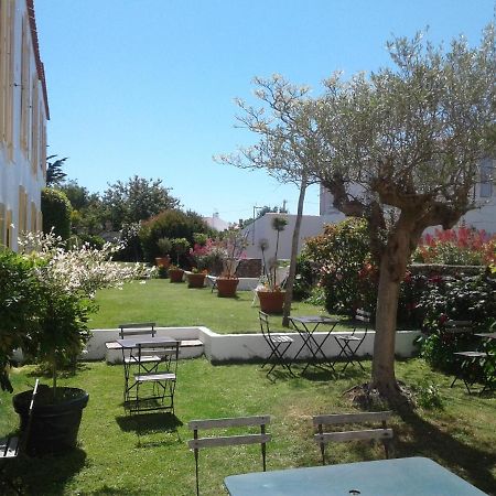 Hotel L'Escale A L'Ile D'Yeu Bagian luar foto