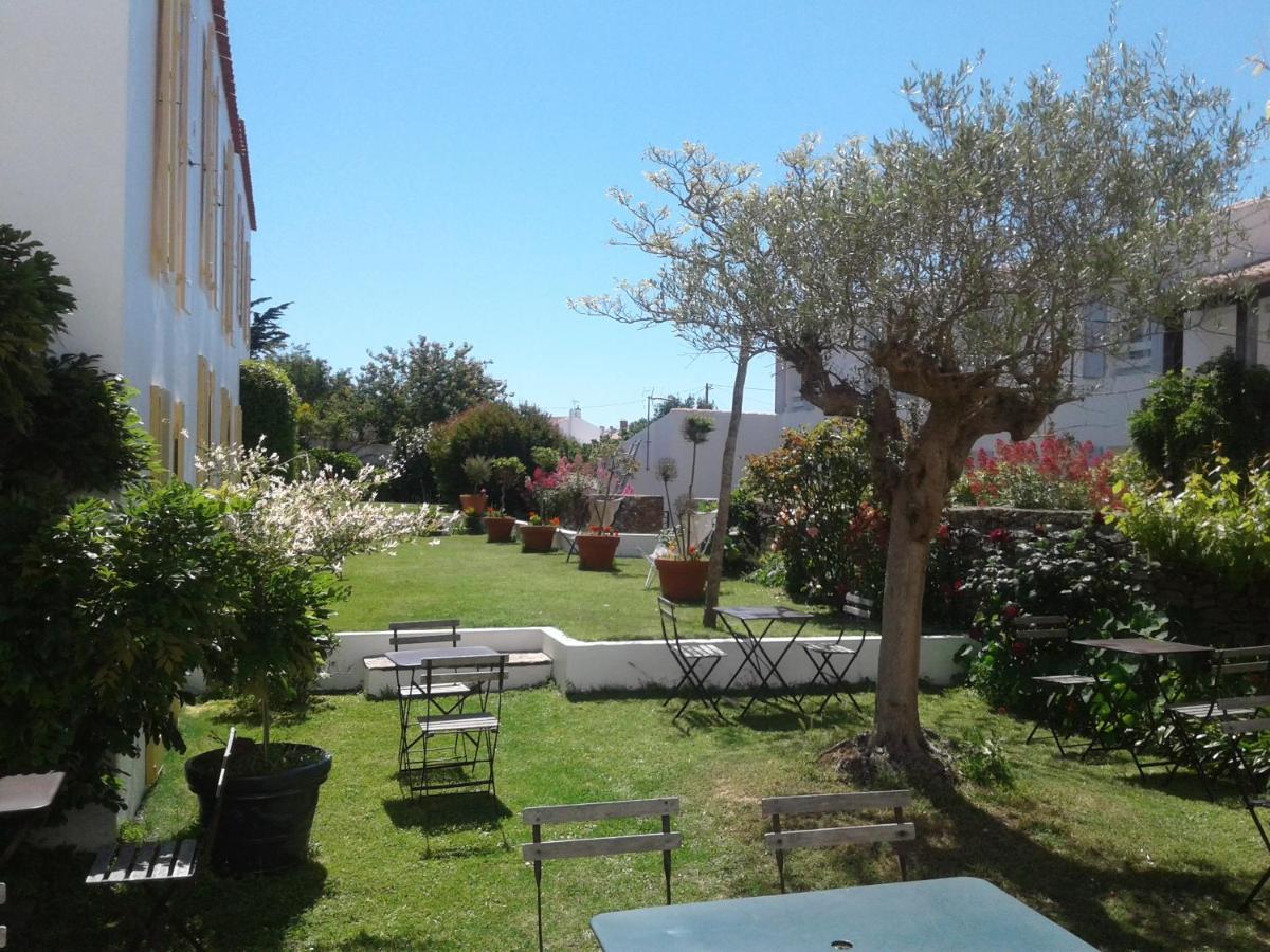 Hotel L'Escale A L'Ile D'Yeu Bagian luar foto
